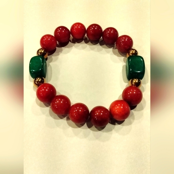 Red Coral Bead Bracelets. Handmade. - Picture 5 of 5